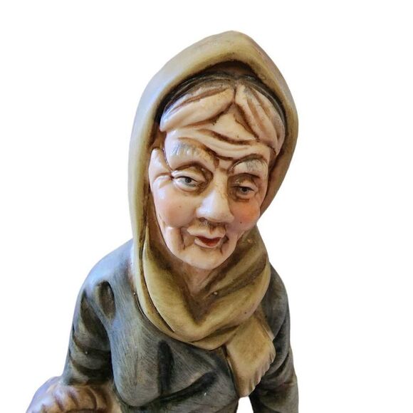 Hand Painted Rare Vintage 2-Piece Porcelain Old Couple Farmer Figurine Size 10" - Picture 3 of 7